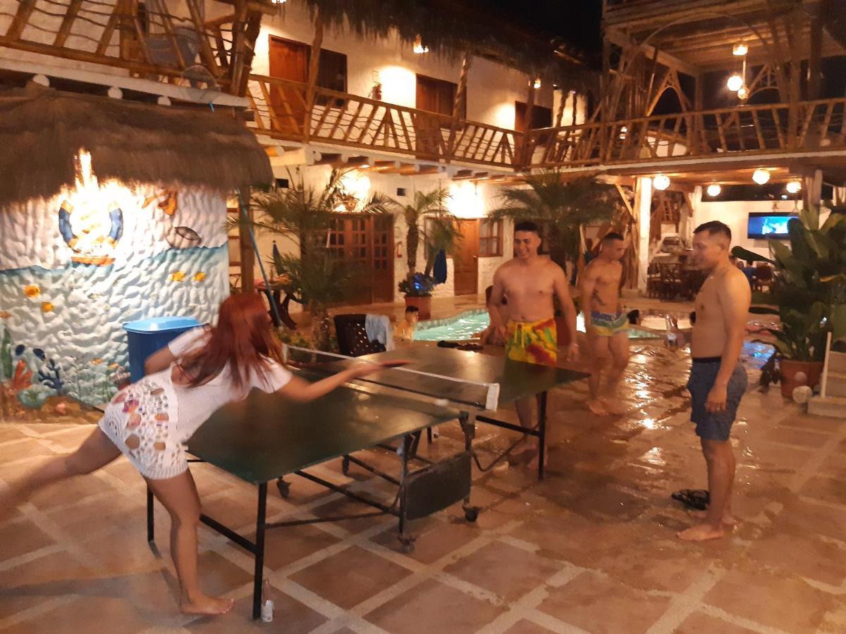 Weekendhostal Montanita Ngoại thất bức ảnh