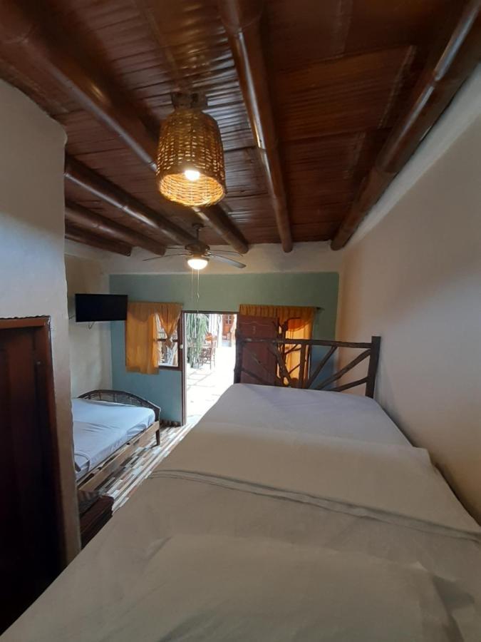 Weekendhostal Montanita Ngoại thất bức ảnh