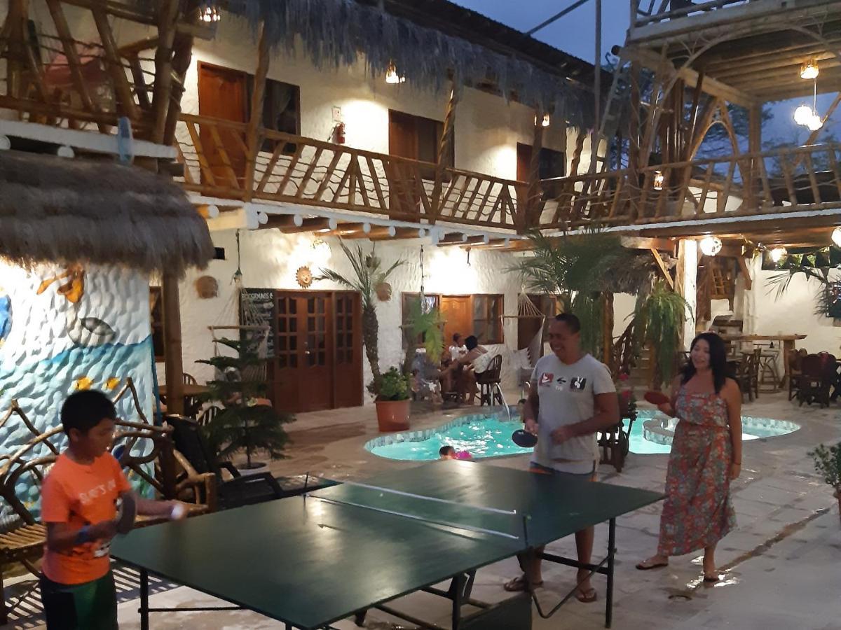 Weekendhostal Montanita Ngoại thất bức ảnh